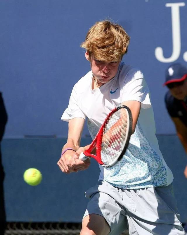 他的爆发却 他的爆发却