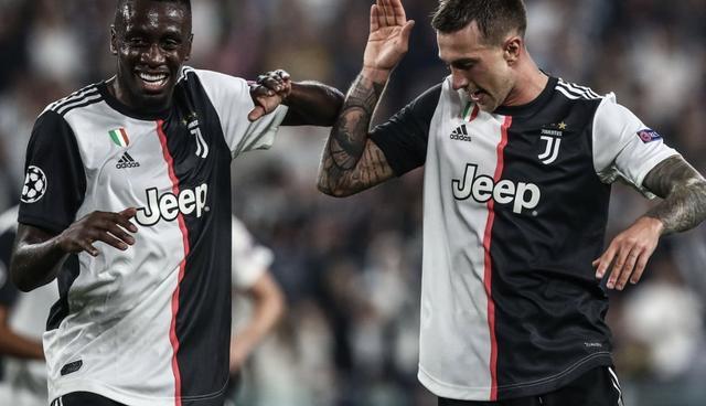 边中联动 边中联动