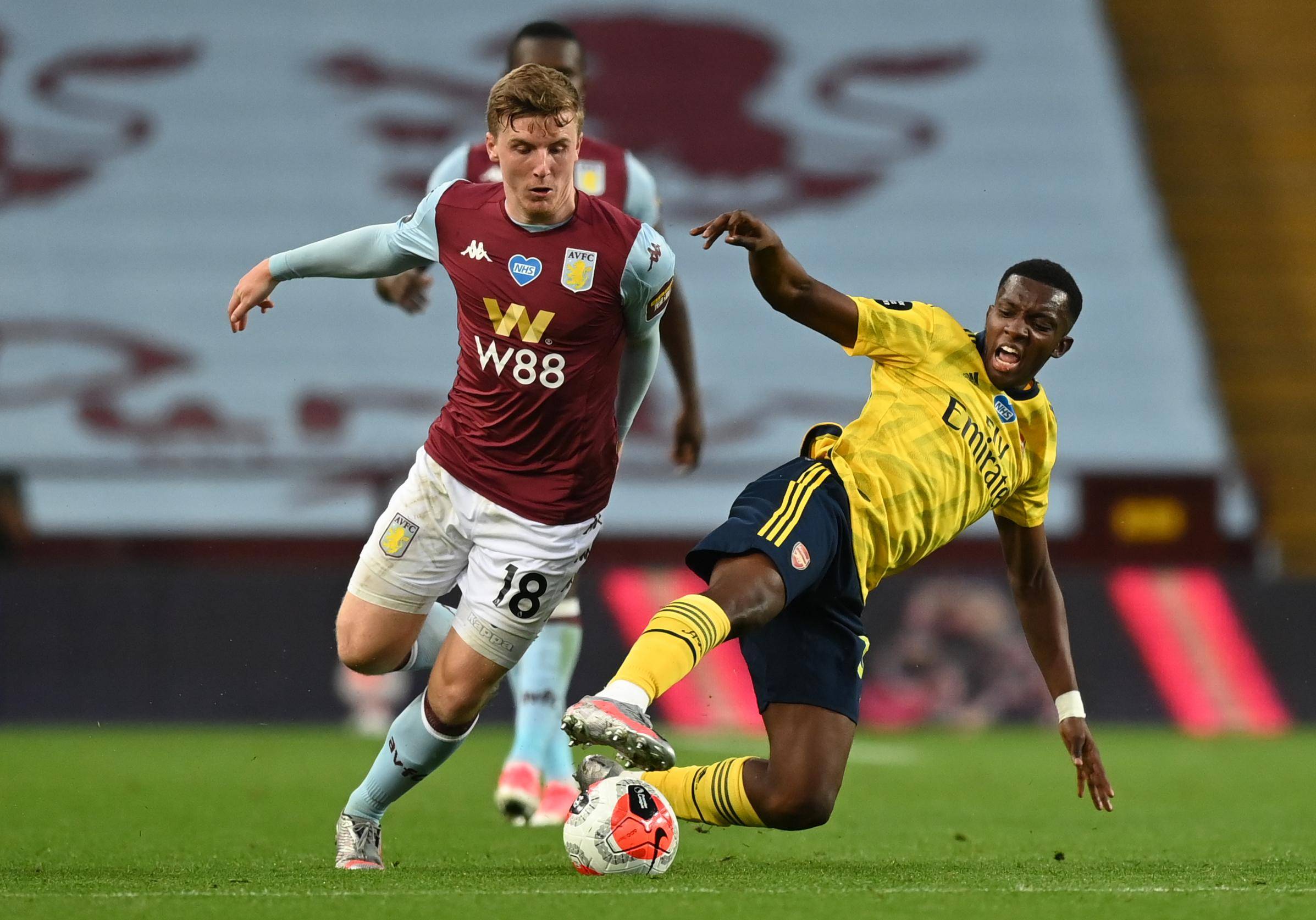 他用一脚干 他用一脚干